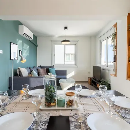 アパート Jayde 2-bedroom In ラルナカ